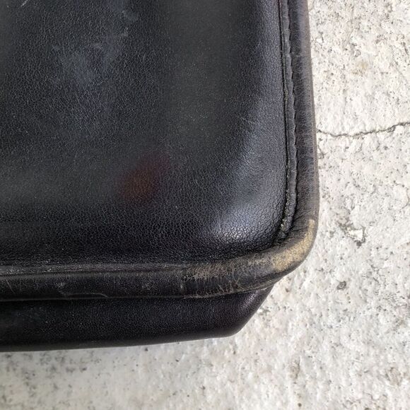 Coach vintage crossbody - Picture 7 of 9